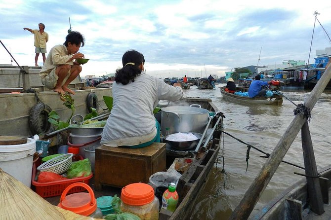 1-Day Cai Rang Floating Market-Vinh Long-Cai Be-Group of 10 Max - Food notes: what you’ll eat and why it’s more than a snack tour