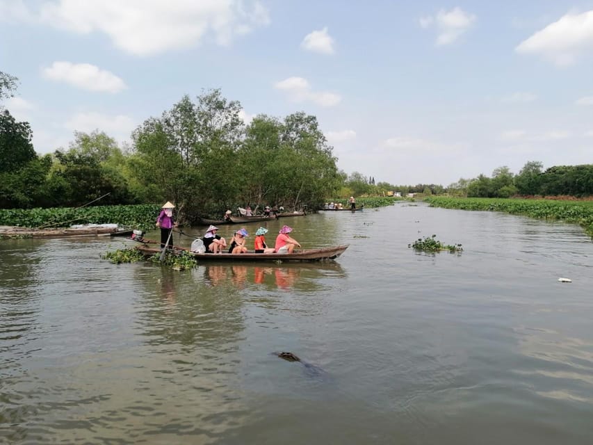 1-Day Less Touristy Mekong River (Cai Be-Vinh Long) trip - 7:30 pickup and the long road south through rice country