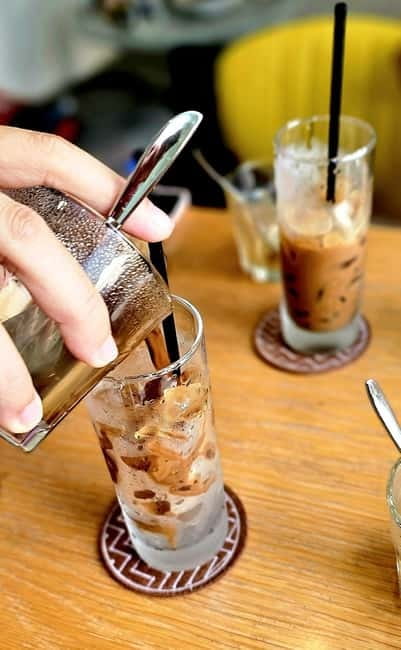 A Complete Vietnam Coffee Journey - The Unknown Giant - Taste Like a Local: How the Snack Fits In