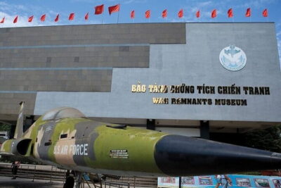 All in One Saigon Day Tour - Stop 1: District 1 orientation and first legs