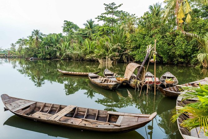Amazing Vietnam, Cambodia and Thailand 16 Days - Hoi An Memories Island: light, sound, and a guided intro