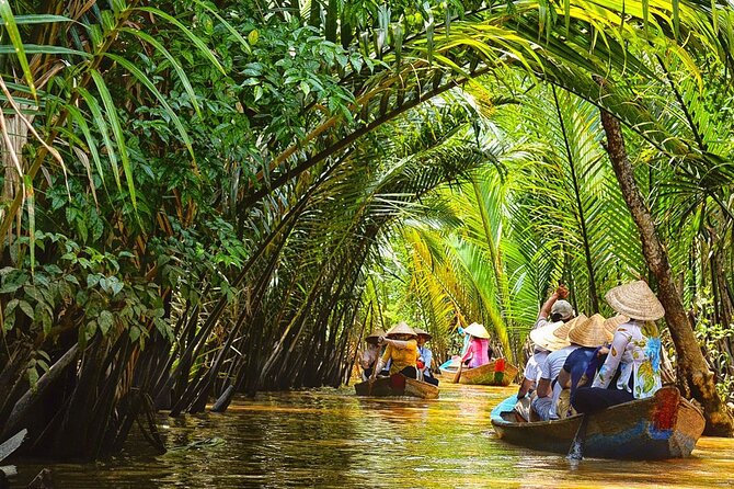 Amazing Vietnam, Cambodia and Thailand 16 Days - Hanoi arrival and the long transfer toward Hạ Long Bay