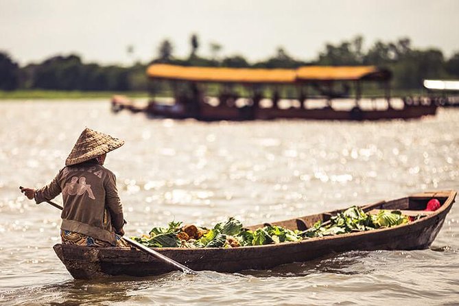 Authentic Mekong Delta Floating Market Full Day: Private or Group - Beyond the market: rowing and cycling through real daily life