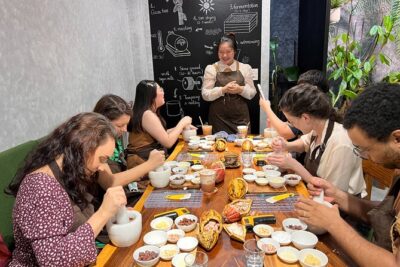 Bean to bar Chocolate Workshop in Ho Chi Minh City - Tasting fresh cacao pods (and why it matters)