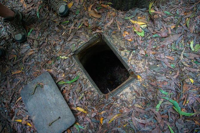 Ben Duoc - Authentic Cu Chi Tunnels Private Tour - What It’s Like to Experience the Tunnels Up Close