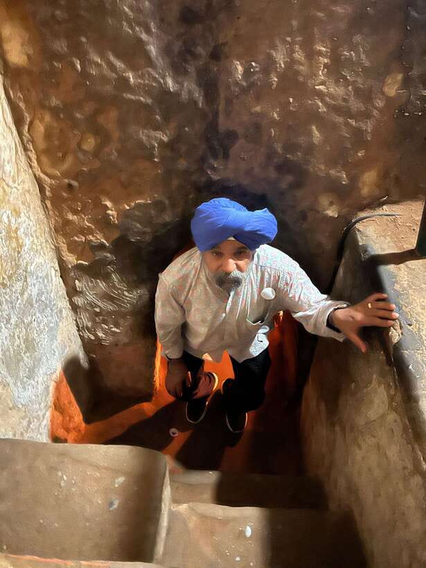 Black Virgin Mountain, Cu Chi Tunnels, Cao Dai Temple Tour - Who should book this Black Virgin Mountain + Cu Chi day tour