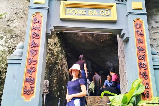 Black Virgin Mountain Sightseeing Day Tour in Tay Ninh - The Cao Dai Temple complex in Tay Ninh