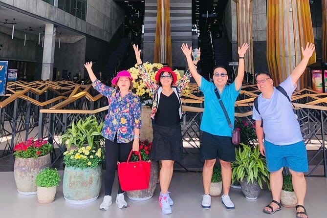 Cu Chi - Cao Dai Holy See - Ba Den Mountain 1 DayTour - Cao Dai Holy See: Noon Worship You Can Actually Time