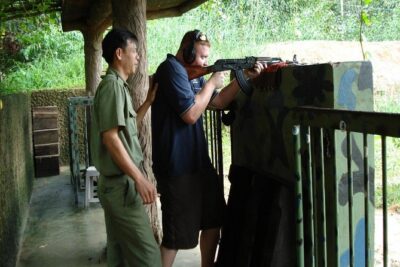 Cu Chi Tunnels and Cao Dai Temple private tour full day - Pickup, Vehicle, and the 9-Hour Rhythm