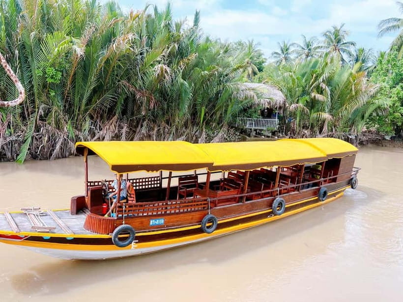 Cu Chi Tunnels & Mekong Delta: Full‑Day Discovery From HCM - The guide: what Duy Amma brings to the day