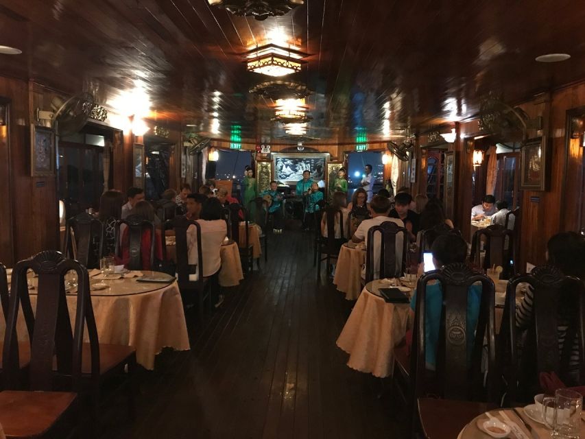 Deluxe Dining Cruise by DeluxeGroupTours - Price and what $59 really buys you