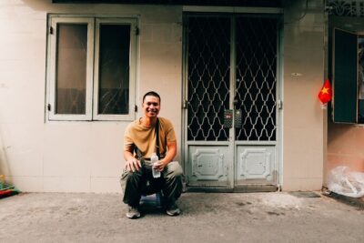 Early Riser Walk: Grandma Noodles, Cafe, Exotic Fruits & History - Grandma Noodles and Dumplings at Võ Văn Tần: Comfort Food With a Human Story