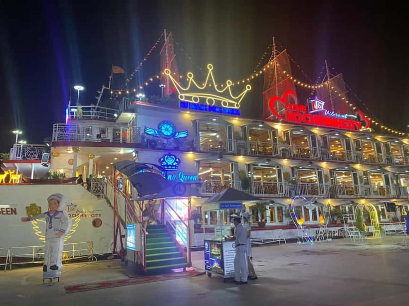 Experience Dinner On Luxury Cruise Along Saigon River - Crew and Tour Guide: Comfort Matters More Than You Think