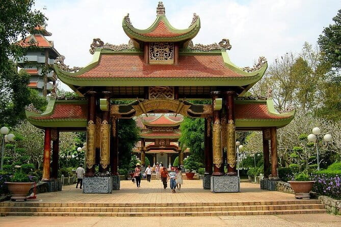 Exploring Ho Chi Minh City and Cu Chi Tunnels - Jeep Pickup and the Morning Drive Out of Ho Chi Minh City