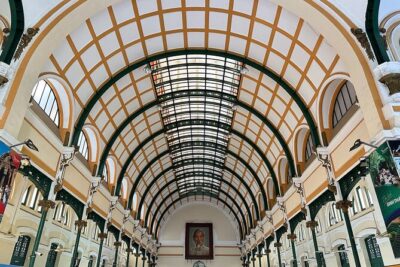 [Free E-sim] Half Day Guided Tour in Ho Chi Minh City - Stop 1: Central Post Office for European-style photos that make sense