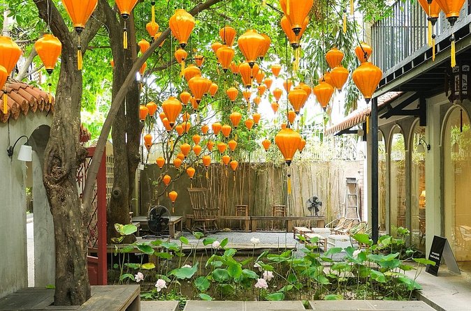 [Free E-sim] Half day Instagram Cafe Tour in Ho Chi Minh - Cộng Coffee: egg coffee, guided coffee culture, and photo time