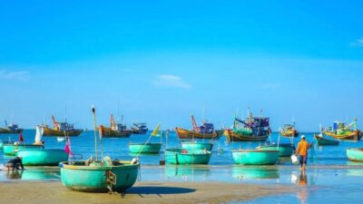 From Ho Chi Minh City: Relax In Mui Ne Beach In 1 Day - Suoi Tien fairy stream: where red dunes meet a walkable little canyon