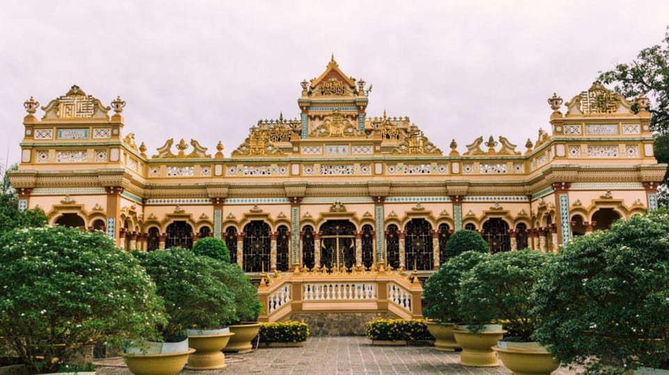 From Ho Chi Minh: Delta Full-Day Tour - The guide, tips, and drinks: the part you should watch