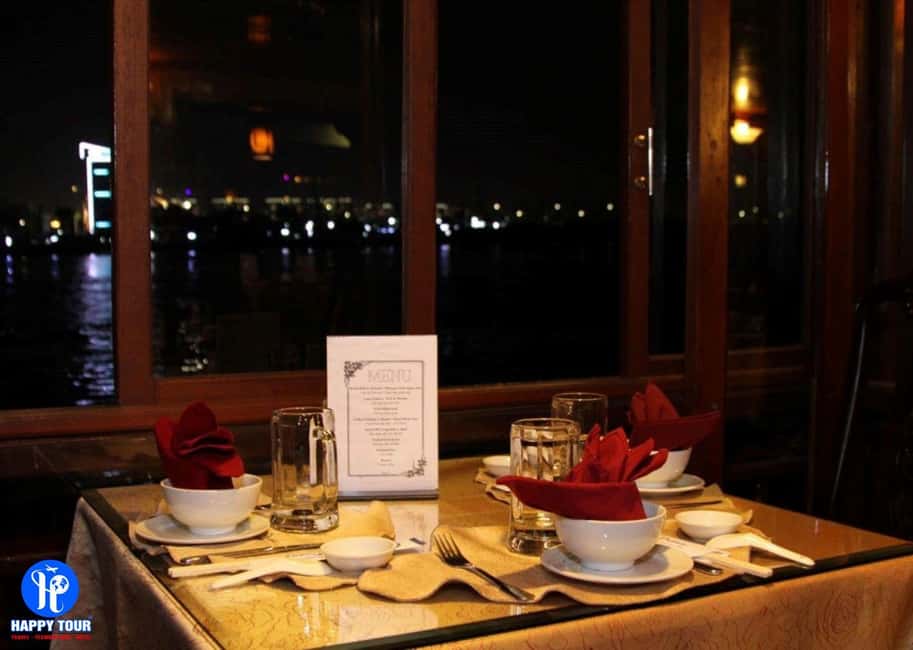 From Ho Chi Minh: Private Dinner Cruise on Saigon River Tour - Service on the Saigon Princess crew: what to expect from the staff