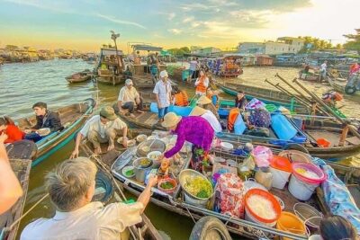 Full-Day in Mekong Delta Floating Market and Local Private Tour - Cai Rang Floating Market: seeing boat life the practical way
