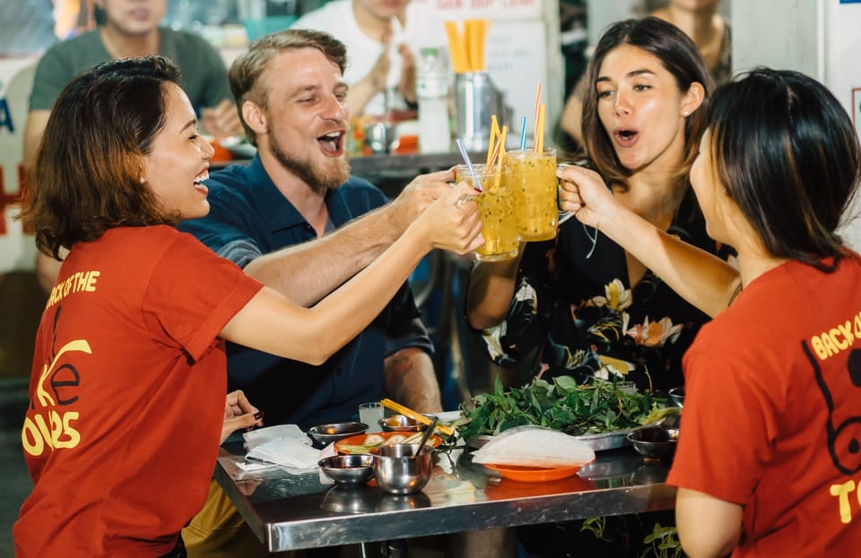 HCMC: A Taste of Vietnam Saigon Night Food Tour - Stop 5: Regional street food and a full dinner-style finish