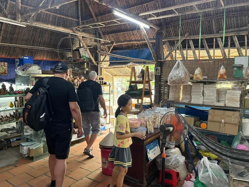 HCMC: Cu Chi Tunnels & Rice Paper Village Small Group Tour - Rice paper village workshop: making bánh tráng, not just watching it