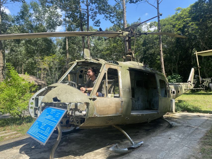 HCMC: English or German War History Tour: Tunnels & Museums - War Remnants Museum: Connecting the First Indochina War to the Vietnam War