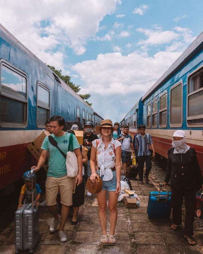 Ho Chi Minh: A comfortable safe trip to Phan Thiet by Train - From Saigon Railway Station to Your A/C Car: What the Start Feels Like