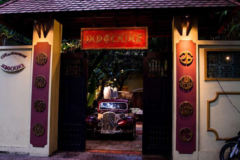 Ho Chi Minh: Authentic Vietnamese Dinner & Water Puppet Show - Golden Dragon Water Puppet Theater: How the Show Works