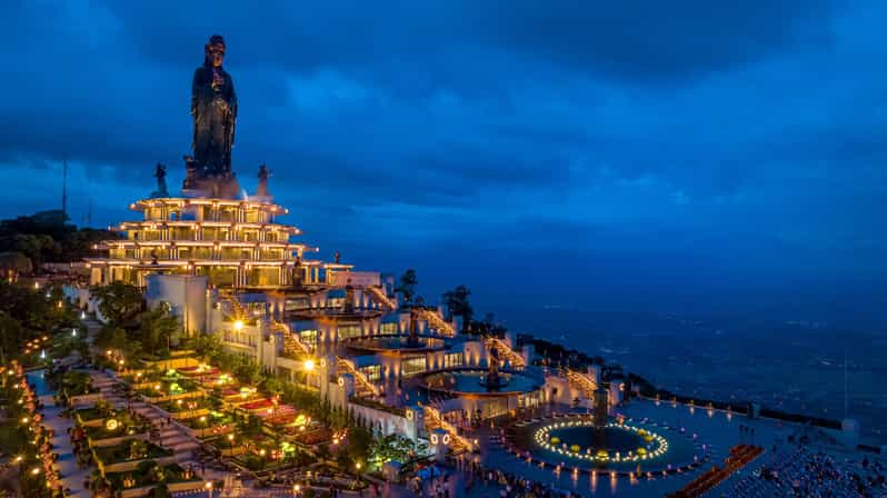 Ho Chi Minh: Black Virgin Mountain & Cao Dai Temple Tour - Cao Dai Temple at the Holy See: What You’ll Actually See