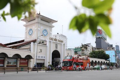 Ho Chi Minh City: 1 ROUND SAIGON-CHO LON CITY TOUR CHINATOWN - The 90-minute Saigon–Chô Lớn loop: what you’ll actually see