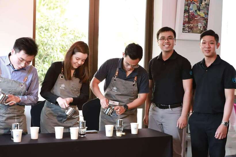 Ho Chi Minh City: Coconut/Eggs Coffee Making Class - Key Things You’ll Notice Right Away