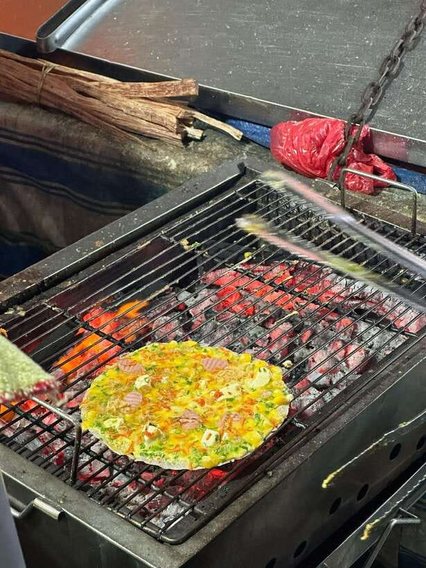 Ho Chi Minh City: Food Tastings & Sightseeings On Scooter - The food lineup: what you’ll taste (and what to expect)