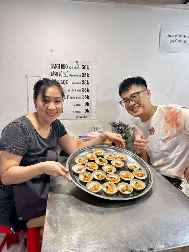 Ho Chi Minh City: Food Tastings & Sightseeings On Scooter - Should you book this Saigon scooter food tour?