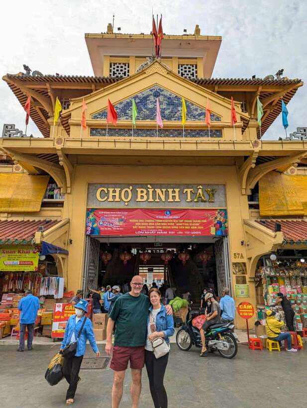 Ho Chi Minh City: Half-day Cyclo Journey Through Chinatown - How the cyclo ride and city pickup work (District 1 to Phú Nhuận)