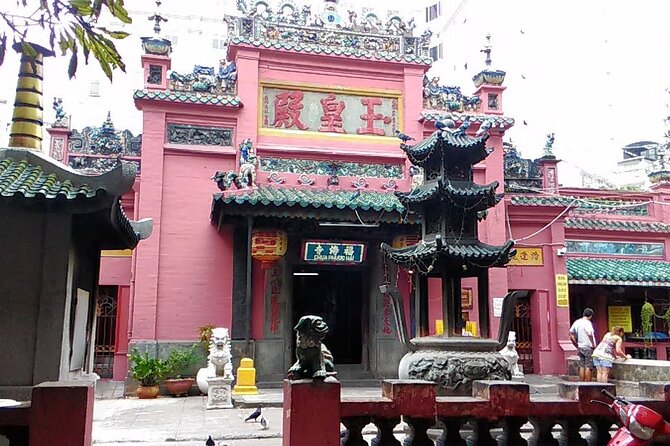 Ho Chi Minh City Highlights Tour - War Remnants Museum: Powerful, Heavy, and Worth the Time You Get