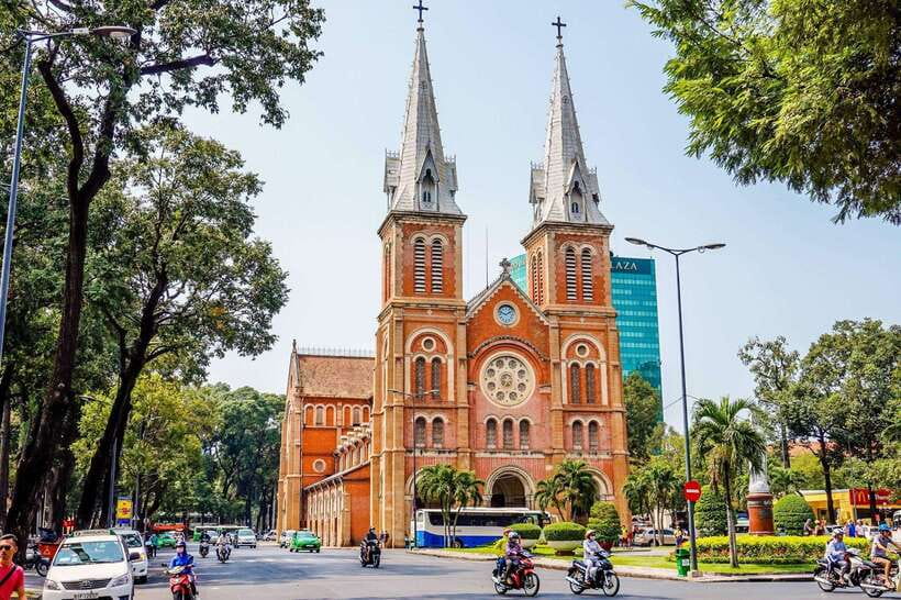 Ho Chi Minh City: Hop-On Hop-Off Bus Tour by Vistra - Price and Value: Why $10 Can Be a Bargain (or a Waste)