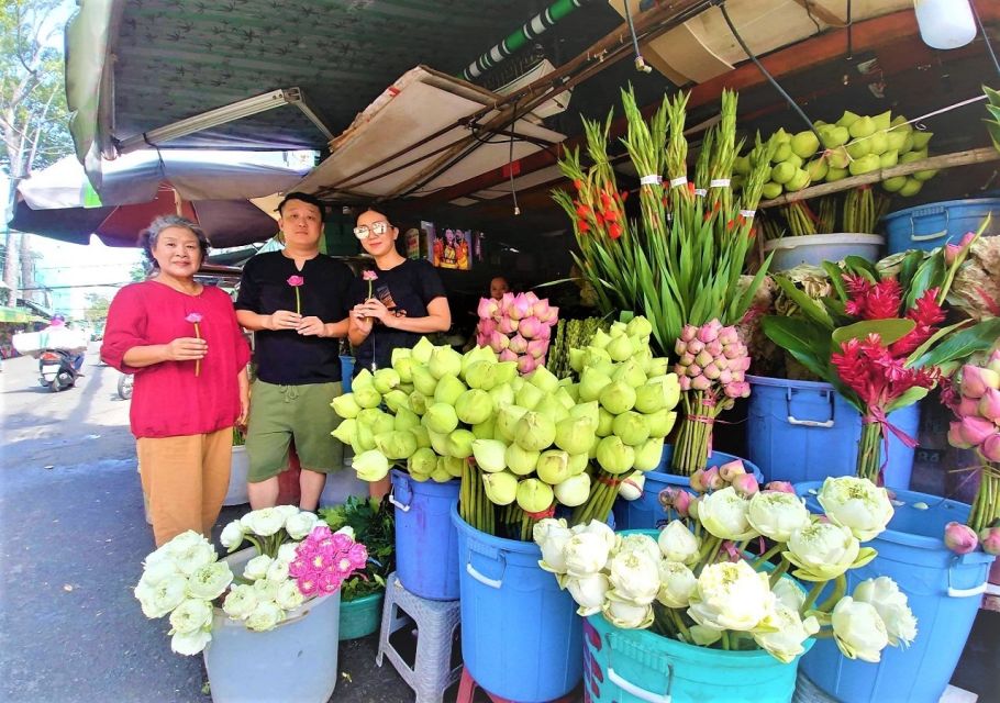 Ho Chi Minh City: Saigon Morning Markets Tour by Motorbike - Motorbike backstreets: the practical shortcut to a more local Saigon