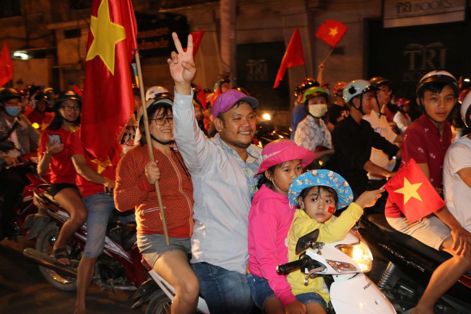 Ho Chi Minh City (Saigon): Private Tour with a Local Guide - Rain or Shine: Plan for Walking in Saigon Weather