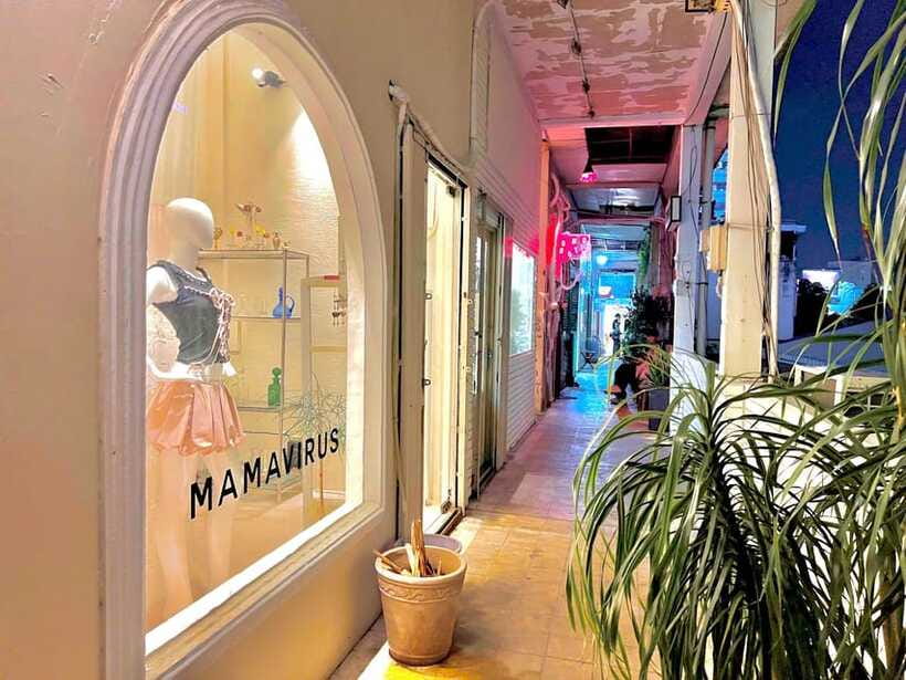 Ho Chi Minh City: Shopping Tour with Local Guide - Price: why $20 for 3 hours can be fair value