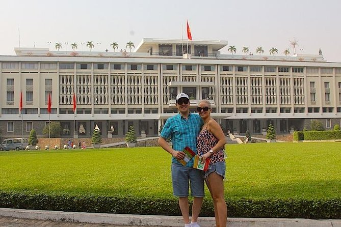Ho Chi Minh City Shore Excursion With Local Tour Guide - Government architecture and old Saigon vibes: People’s Committee Building