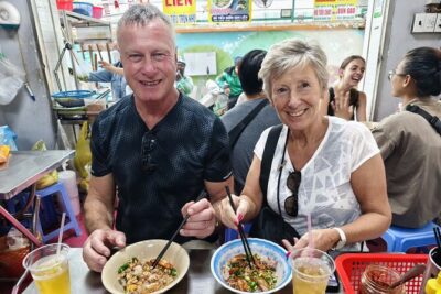 Ho Chi Minh City Sightseeing & Culture Tour By Scooters - Landmark Stops: Central Post Office, Independence Palace, and Nguyen Hue