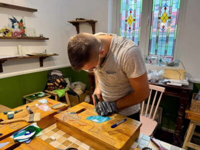 Ho Chi Minh City: Stained Glass Art Workshop in Saigon - Stained Glass in Saigon: What You Make (and Why It Feels Different)