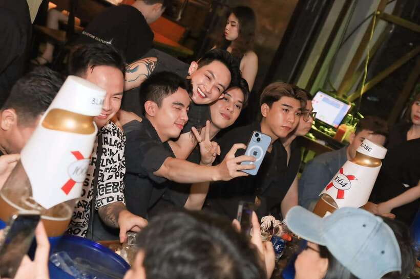 Ho Chi Minh City Street Food Private Tour With Dancing Bar - Key Things This Ho Chi Minh City Night Tour Does Well