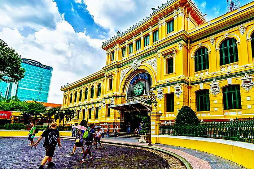 Ho Chi Minh City: Top Sightseeing Saigon Trip & History Tour - French Saigon Cues: Notre Dame Cathedral and the Old Central Post Office