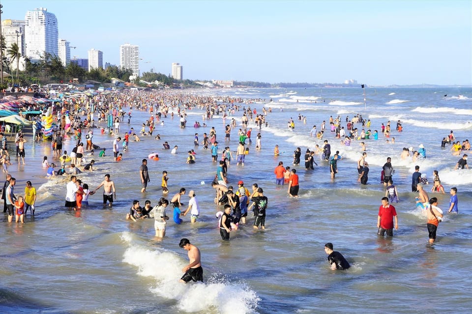 Ho Chi Minh City: Vung Tau Day Trip tour - Timing, weather, and why your bus comfort is a real factor
