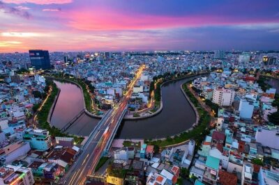 Ho Chi Minh City: War Remnants Museum & Ben Thanh Market - 8:00am pickup and a comfortable start in Districts 1, 3, and 4