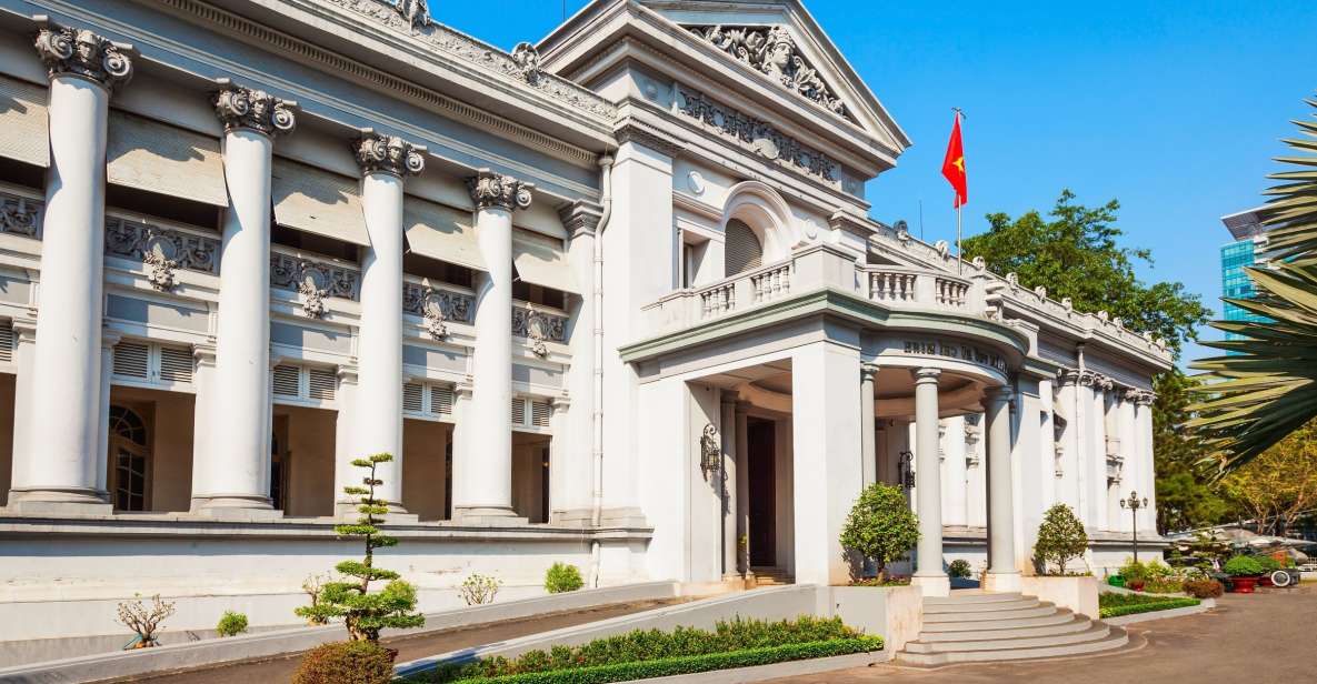 Ho Chi Minh: Customize Your HCMC Tour: English or German - Practical Tips: What to Bring for a Smooth, Hot-Day Tour
