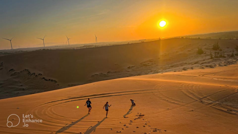 Ho Chi Minh: Day trip to Mui Ne With ATV Quad & Private Jeep - Mui Ne Arrival at Fairy Stream: Barefoot Sand Time