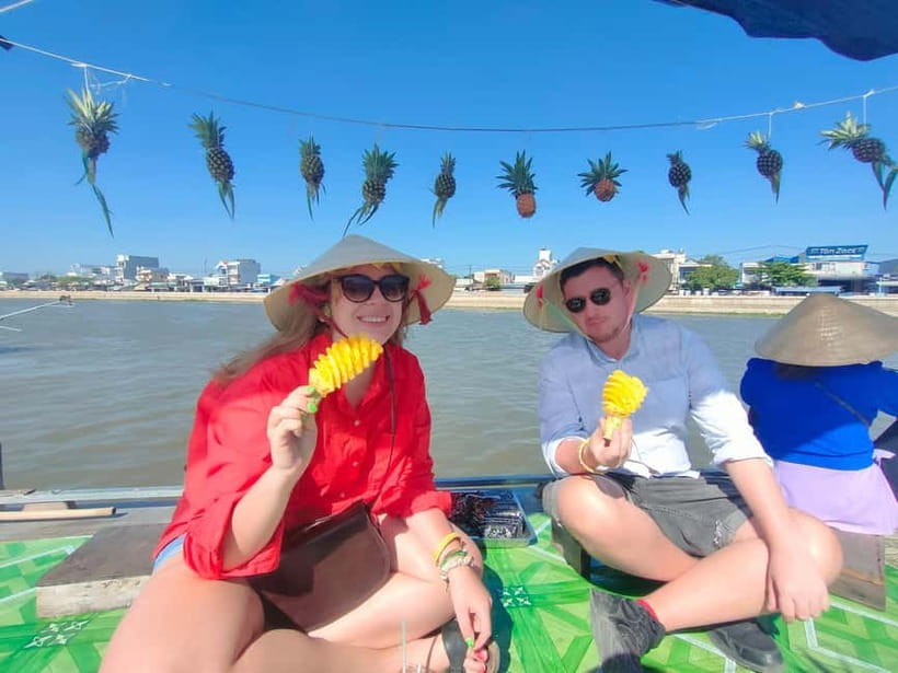 Ho Chi Minh: Group Cai Rang Floating Market 1 Day Tour - Pop Rice, Snakehead Fish Performances, and a Community-Style Lunch